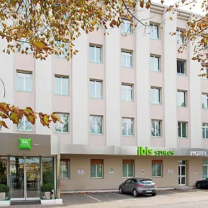 Отель Ibis Styles Toscanini, Парма