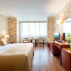 Отель Starhotels Du Parc, Парма